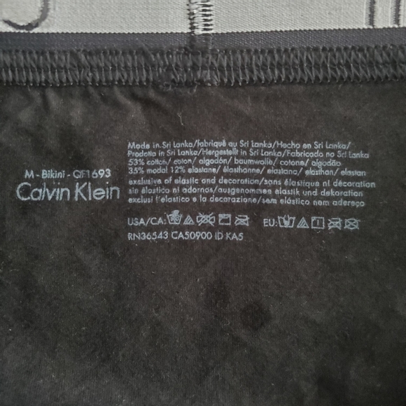 Calvin Klein Bralette & Bikini Set, Black, Medium - Picture 8 of 9